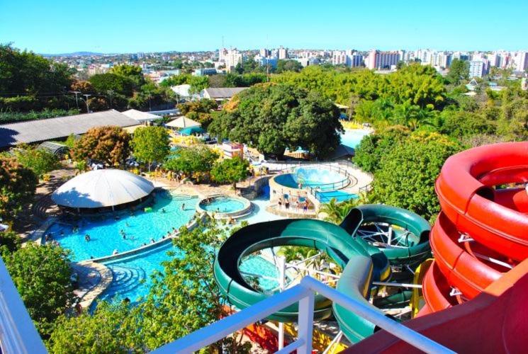 Aparthotel Piazza Diroma Com Acesso Ao Acqua Park à Caldas Novas Extérieur photo